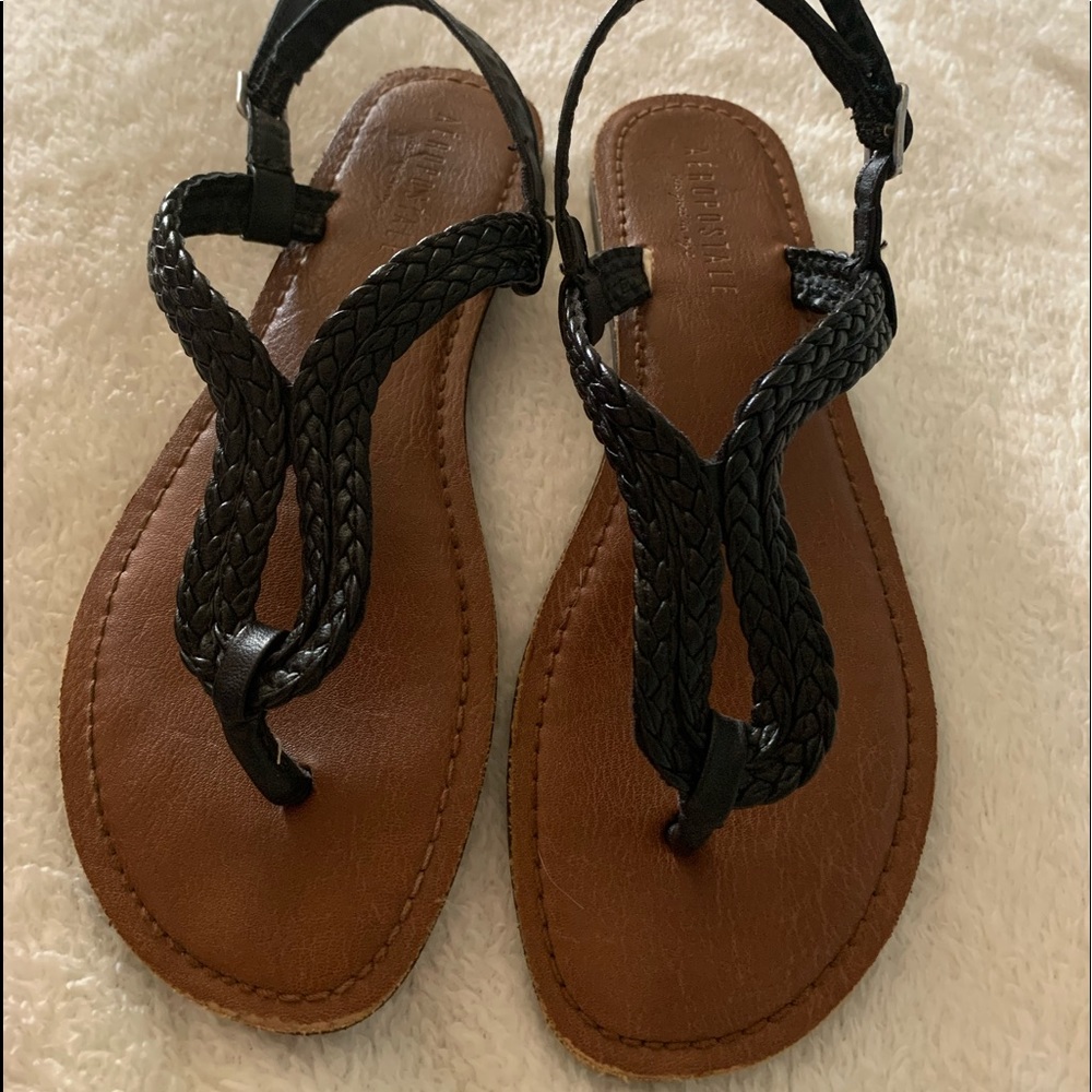 Aeropostale designed in nyc Size 6 sandals NWOT